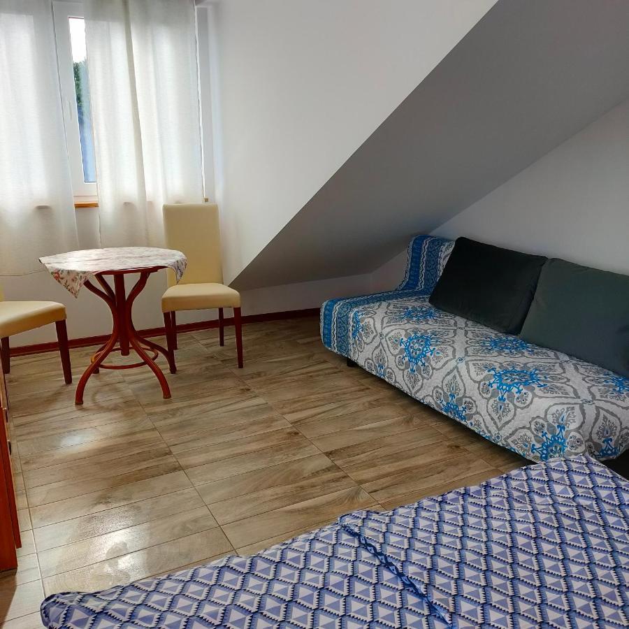 קולובז'ג Pokoje Klonowa מראה חיצוני תמונה